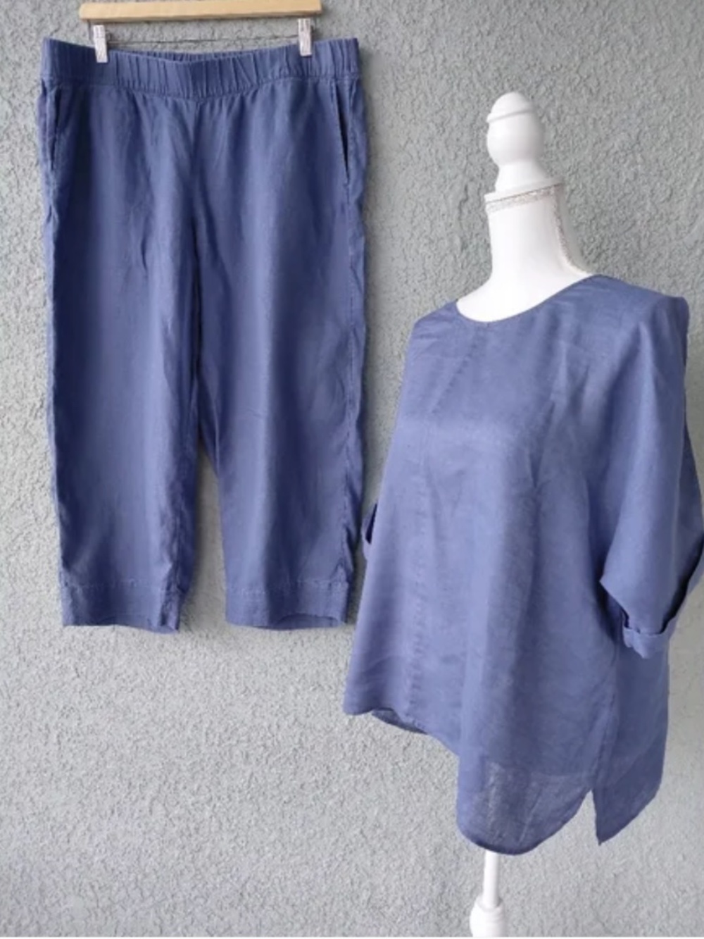 J. Jill 3 Piece Blue Linen Set, Medium Top and Med and Large Pants